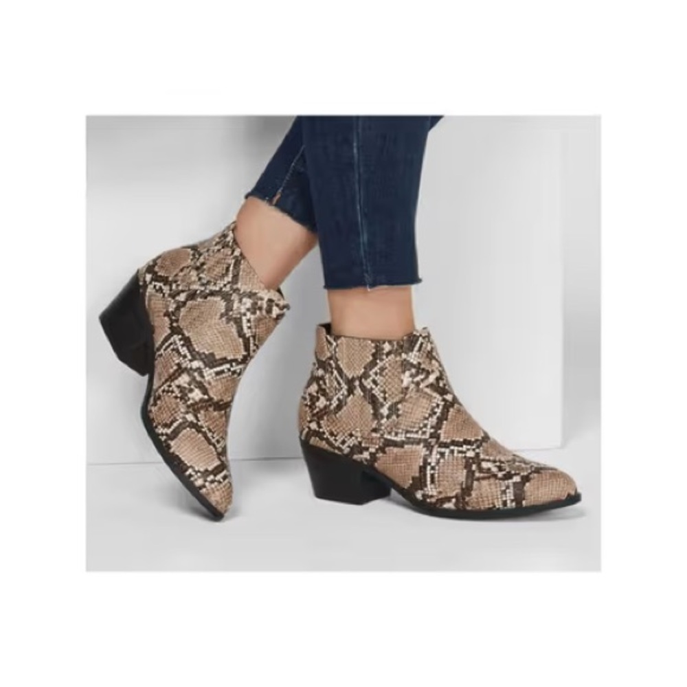 Skechers Faux Snakeskin Ankle Chelsea Boots